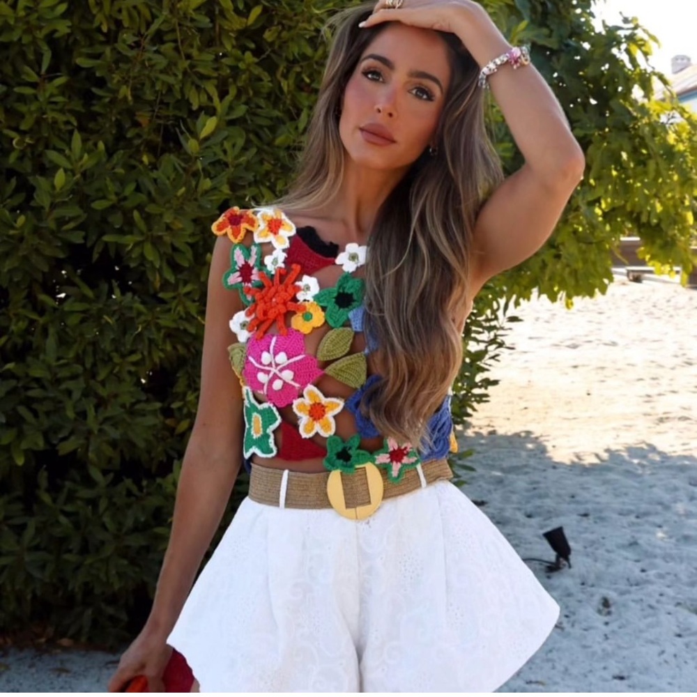 LAST 1️⃣—NWT Zara Floral Crochet Crop Top